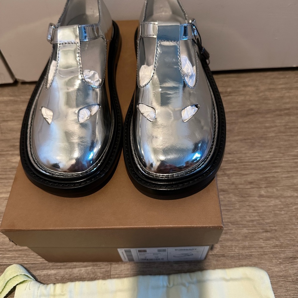 Brand New Burberry Mary Jane Shoes - Picture 3 of 7